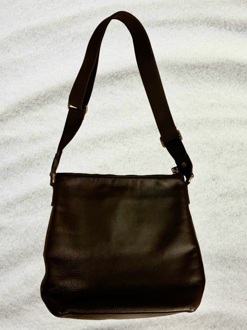 LOUIS VUITTON Cafe Coffee Brown Utah Leather Shawnee MM Crossbody Bag - Picture 3 of 13